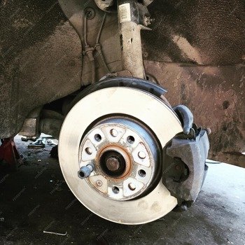 Zee Speed Car Mechanical Service Garage Dubai